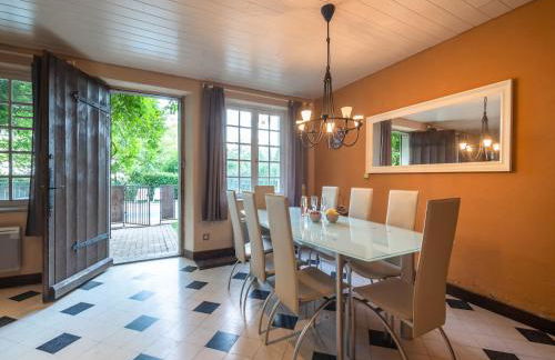 Stone House St Denis with Pool & Views - Foto 7