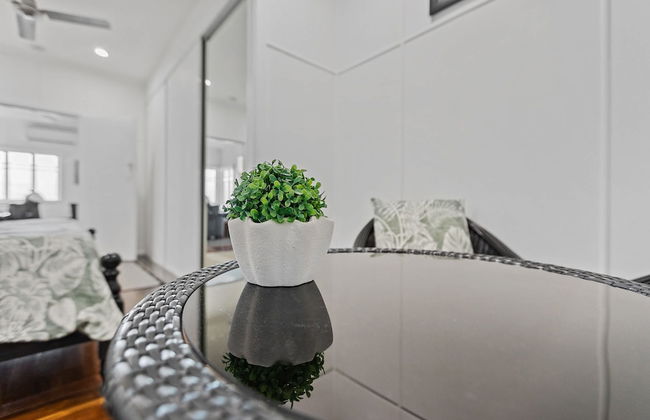 Crystal Cottage Cairns - Photo 10