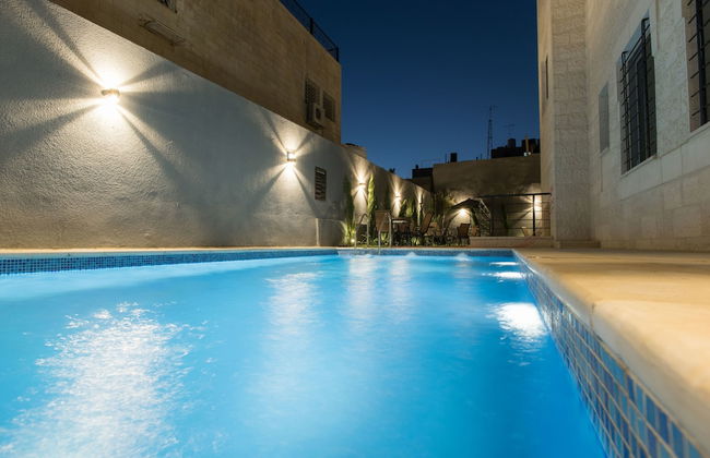 Shams al weibdeh hotel apartment - Photo 36