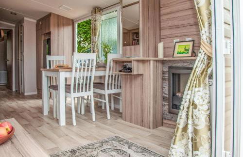 Number 110 - Photo 4