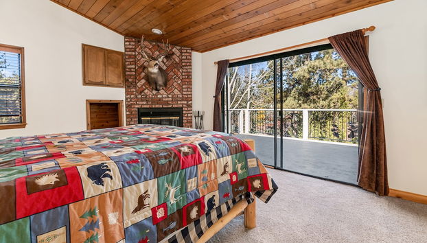 Whiskey Pines Chalet - Foto 2, Habitación