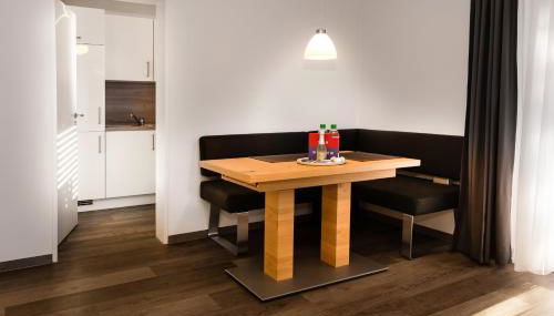 FeWo-Dorfromantik - Kostenlose Sommerbergbahnen und Tiefgarage, kurze Wege, ruhige Lage - Foto 4