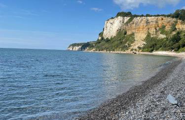 Nutshell Cottage - Foto 1