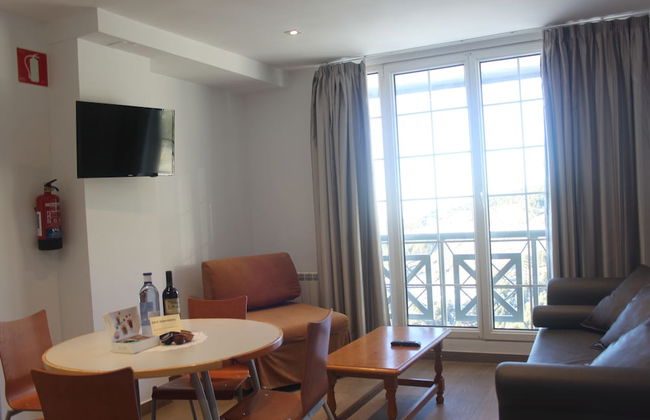 Apartamentos Plaza - Photo 10