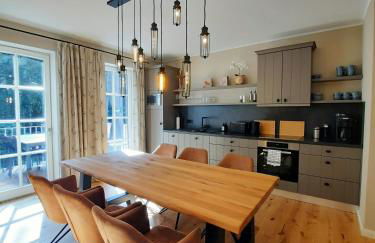 Nature Escape Apartment With Private Lake - Photo 1