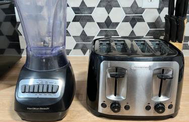 Hidden Gem! Spacious, Private, and Convenient Units Off River Road in Puyallup - Foto 42