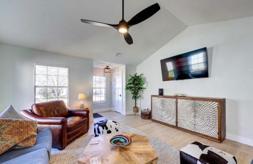 Chic Bentonville Home with Patio and Fire Pit! - Foto 4