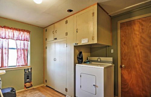 South Fork Log Cabin with Beautiful Mountain Views! - Foto 19