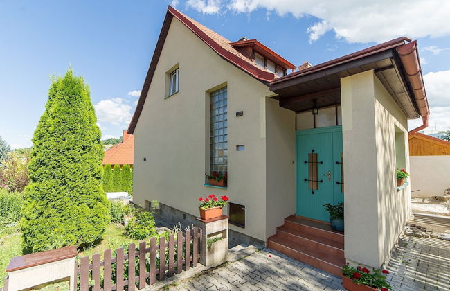 Villa Cihelna - Foto 1