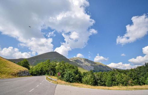 Amazing Apartment In Micigliano With Wifi - Foto 15