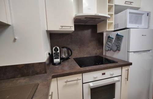 QuietStay 20' PARIS, Connected HOME avec Terrasse - Foto 16