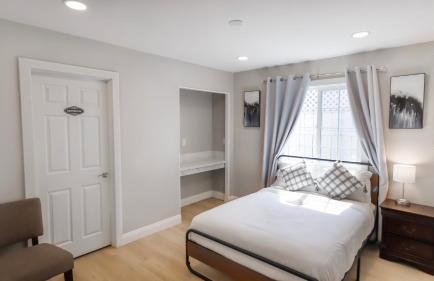 8356 Adam back unit 2bed 2bath by sdstay - Foto 12