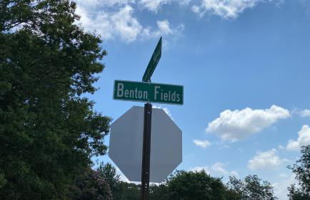 cozy home in stockbridge - Foto 1