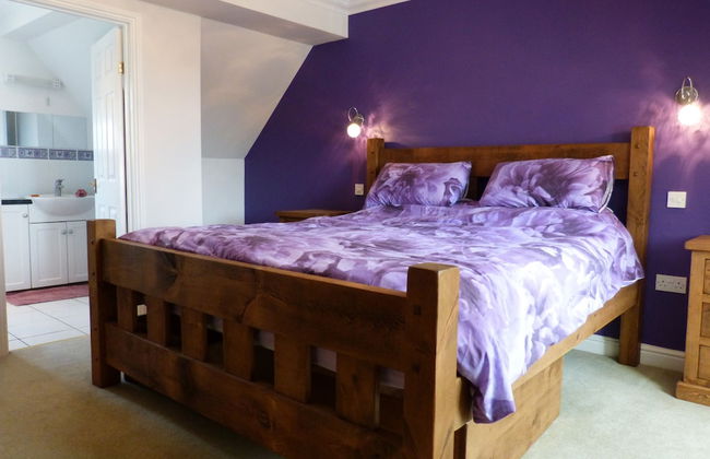 Hill Cottage - Photo 2