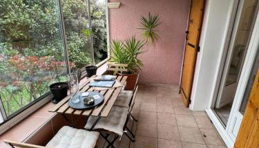 Grand studio avec véranda et parking - Photo 5