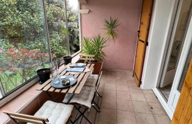 Grand studio avec véranda et parking - Photo 5