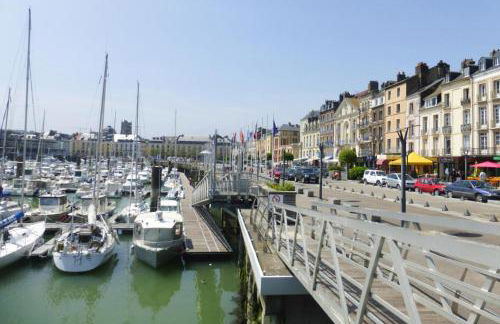 Holiday Home in Quiberville With Sea Views - Foto 37