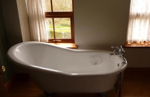 Crotlieve Barn - Photo 23