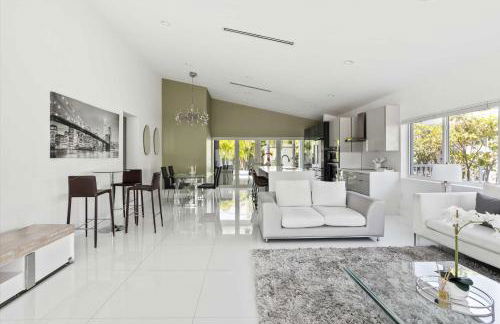 Luxury House 4 beds heated Pool w Jaccuzzi - Foto 10