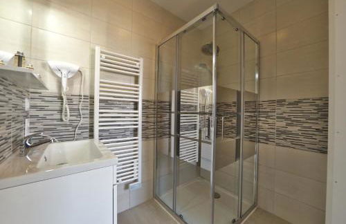 Hameau Colbert - 3km du PuyduFou - Foto 25