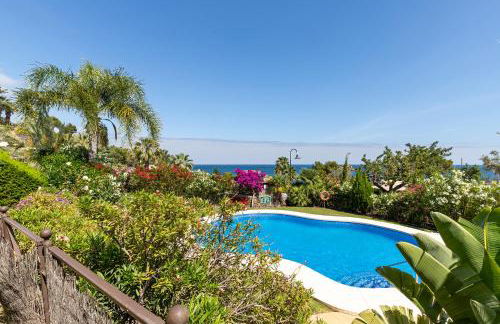 BELLA GADEA - Photo 19