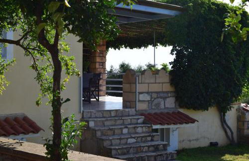 Alexandros Beachfront Apartments near Petalidi with Private Sunbeds & Sea View - Foto 76