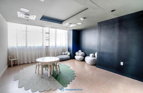 Apartment in New Luxury Condo in Downtown - Photo 62