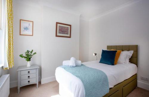 Holmdale House - Photo 21