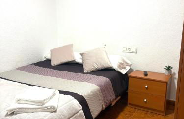 Residencial Leyra, Piso céntrico de 6 habitaciones, 8 camas - Foto 10