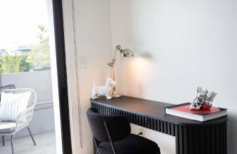 NEW Modern Oasis off Melrose - Rooftop - Pool - Foto 39