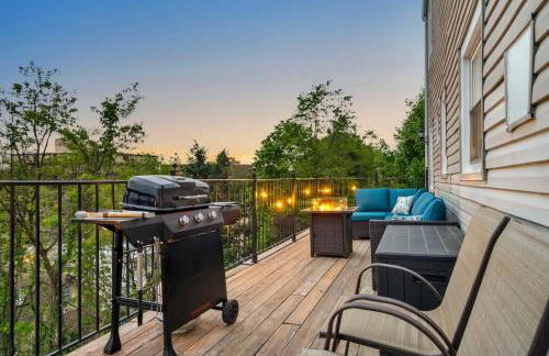 3BR Apt Near Train Balcony Yonkers - Foto 1