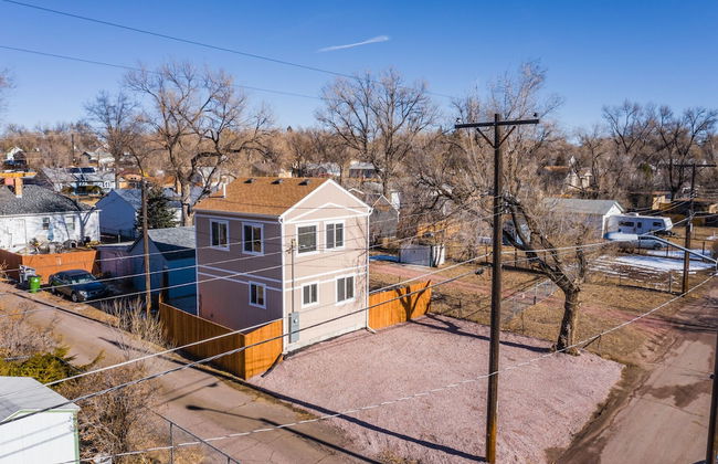 1 Bedroom East DT - Photo 24