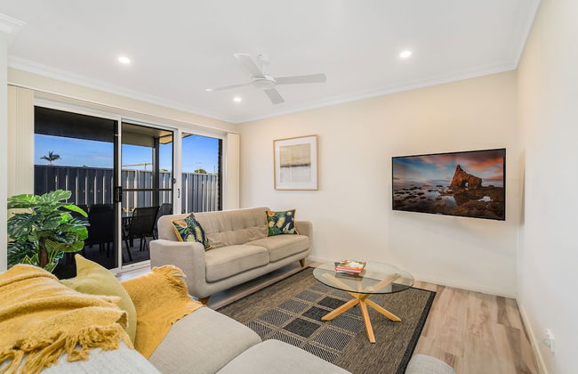 Newcastle Short Stay Apartments - Adamstown Townhouses - Photo 12