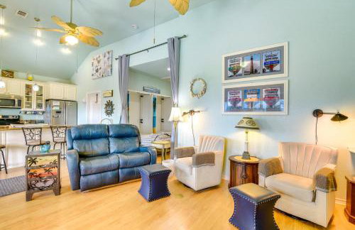 Ocean-View Balcony! Coastal Haven in Crystal Beach - Foto 6