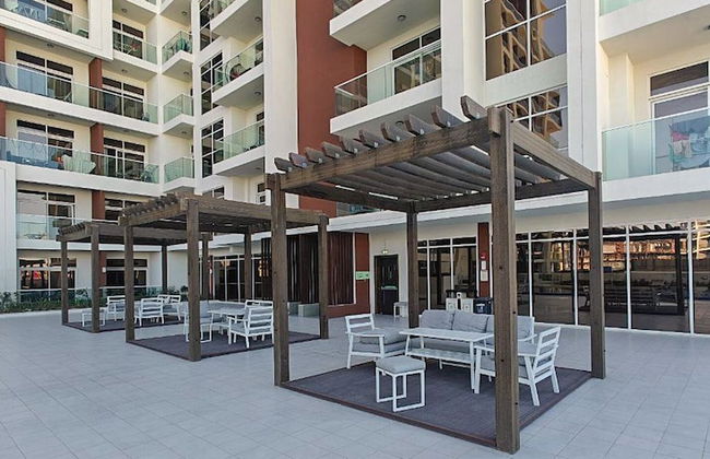 Vogue Jewelz Resident near MiracleGarden - Photo 36