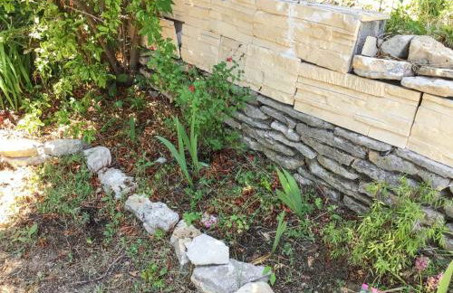 Maison de charme à Vachères avec jardin et vue montagne - Foto 23