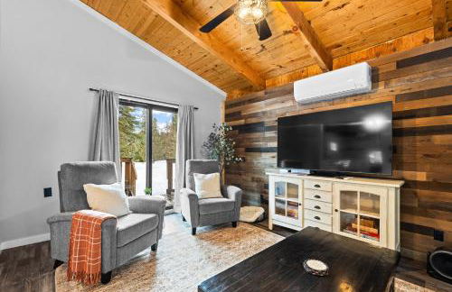 Blue Haven - Wooded, pet friendly home w/ trailer parking, AC, and deck - Foto 8