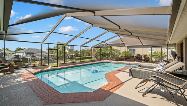 Surfside Beach House - Gorgeous Canal Front Home - Heated Pool & Boat Dock - Foto 2, Zimmer