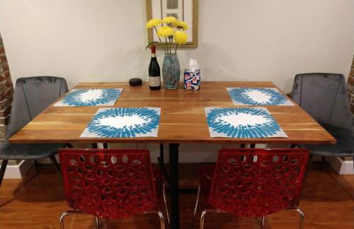 Parking - Private Entrance - King Beds - Foto 9