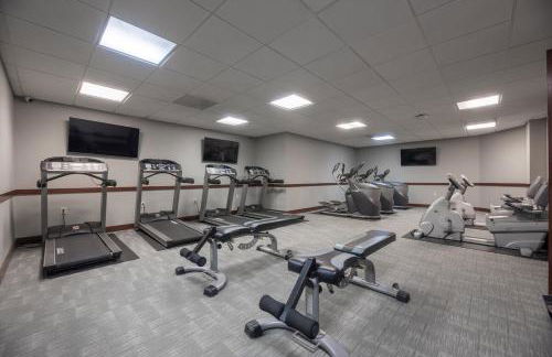 Modern 1 Bedroom Apartment with 2 TVs Fast WiFi and Free Parking - Foto 22