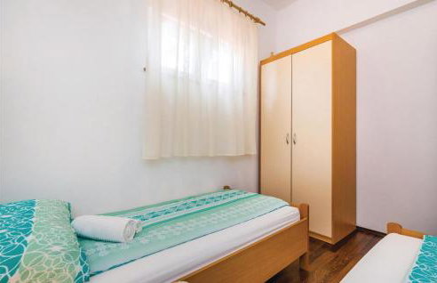 Gorgeous Apartment In Lukovo Sugarje - Foto 19