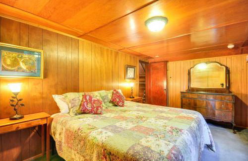 Forested Minikahda Lodge with Hot Tub Near Mt Hood - Foto 19