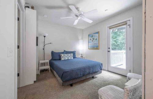 Nawlins vibe with rooftop verandah near Riverwalk and downtown - Foto 15