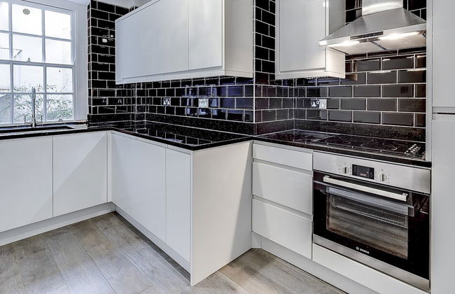 Centrally Located Budget Apartment, 3mins to Tube - Photo 8