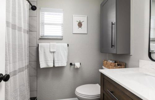 Palm House~Heated Pool~8 min to Beach - Foto 15