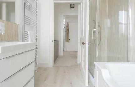 Whitecraigs - Photo 14