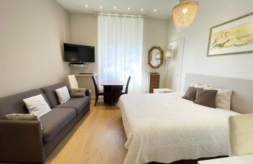 Ezevacances Studio Capuccino vue mer 5 mn plage 7 mn gare Wifi - Foto 8