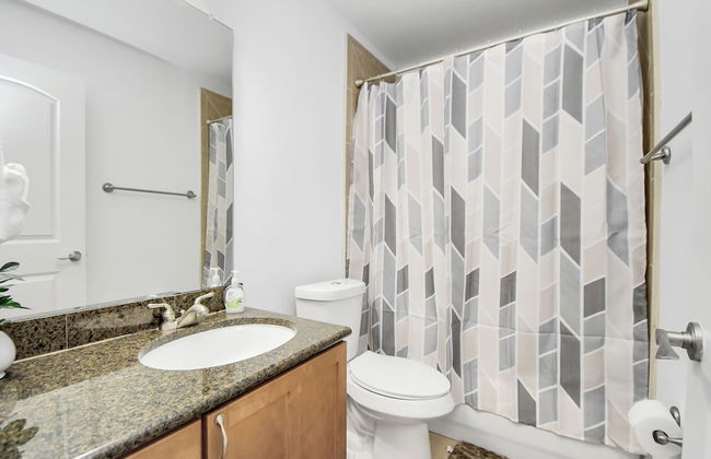 Lux Galleria Home-5BR Roof Deck - Foto 45