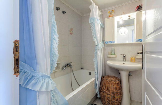 Bright Comfy Flat near Beach & City Center - Foto 18