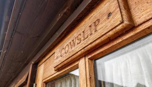 Cowslip at White Pond Farm - Foto 2